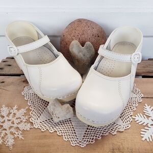 Angel White Dansko Marcelle Pro Clog Mary Jane Straps Buckles Boho Cottage 39 40